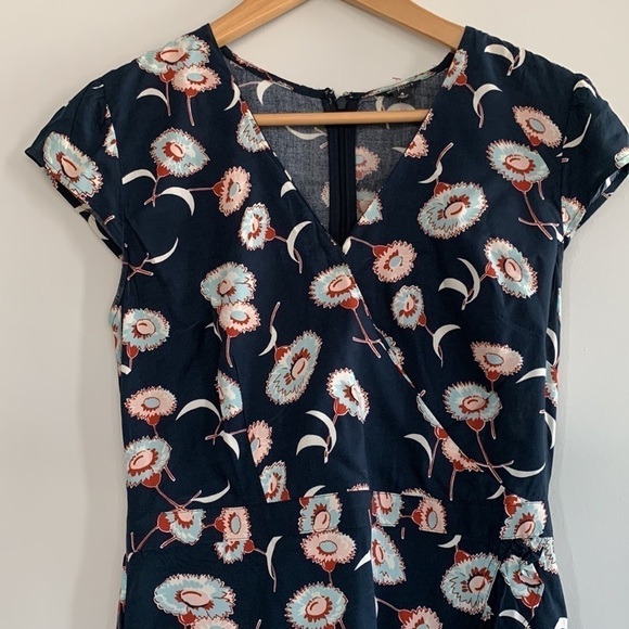 J. Crew Mercantile Floral Faux Wrap Dress Size 4 - Picture 4 of 17